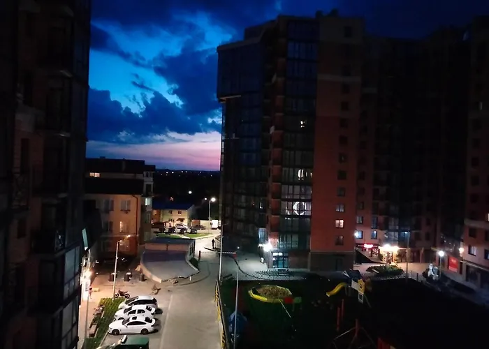 Новобудова Жк Яровиця