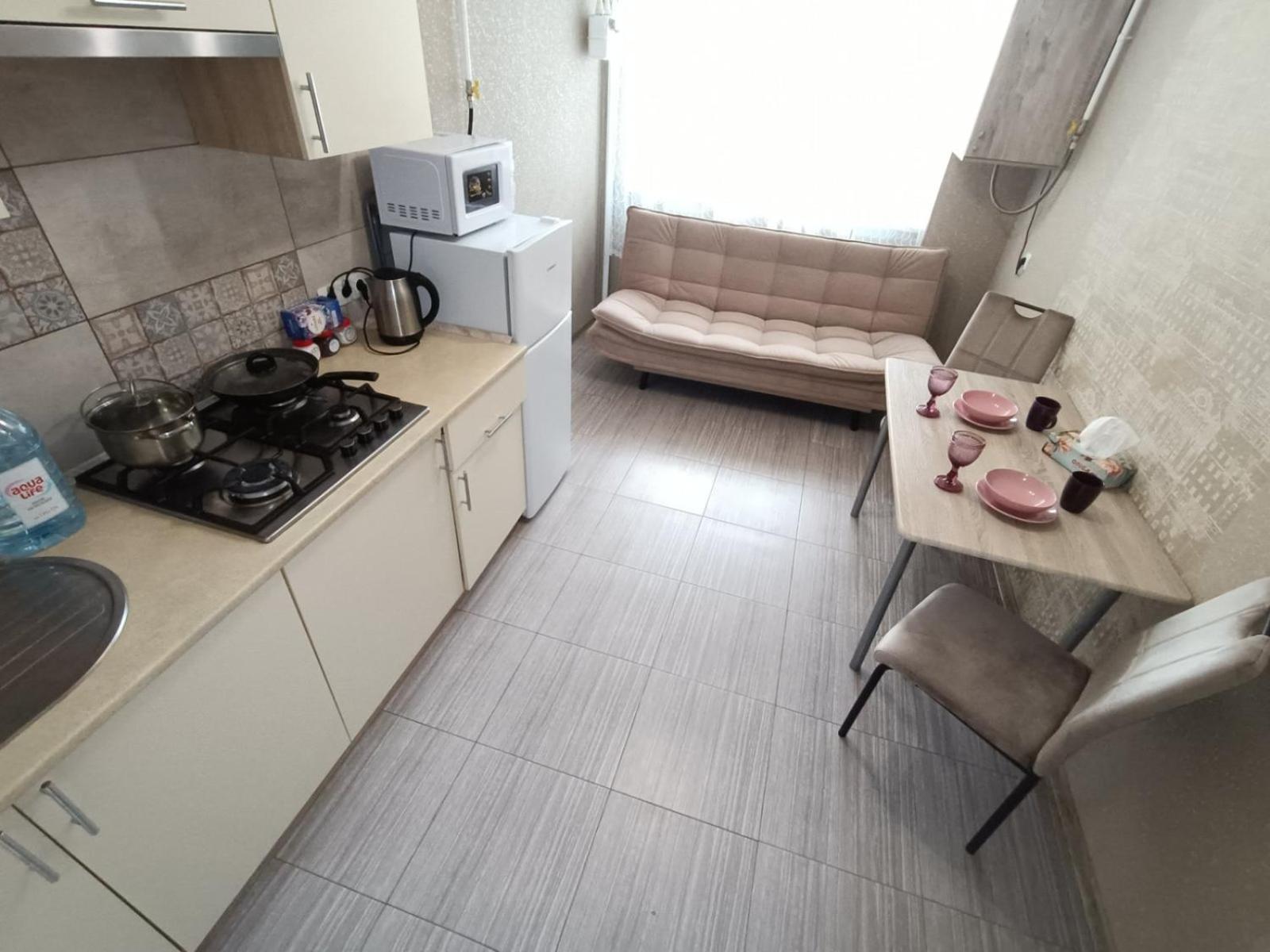 новобудова жк яровиця Apartment *